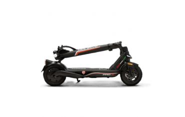 Ducati Pro-iii With Turn Signal Ducati - DU-MO-210013